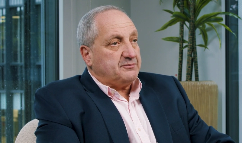 Explore our C-suite barometer experts insights for Life sciences