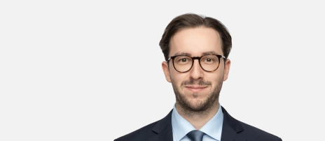 Associate Nikolaus Rakos